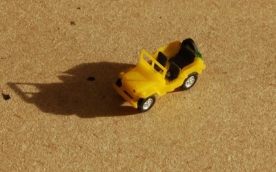 Ratimo 50037 - Jeep Willi, gelb, Windschutzschei